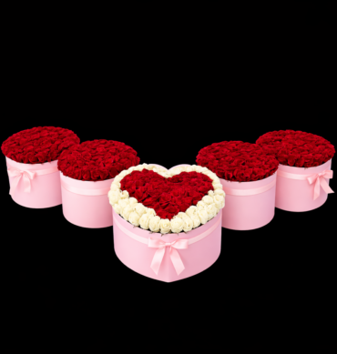 4 letter and one heart shape round box total 5box of 100 pcs roses also you can customize any letter or any name