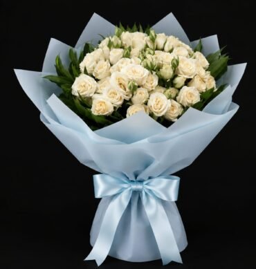 Peach Spray Roses bouquet with accessories