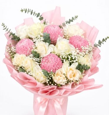Chrysanthemum 4 to 5 pcs with white rose 15pcs and accessories same picture
