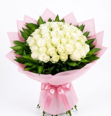 50 pcs white rose with accessories