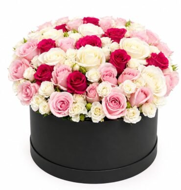 Mix Spray Roses with dark pink and white roses 90 to 100 pcs