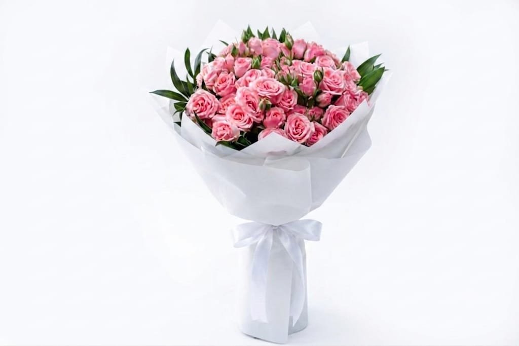 Pink Spray roses bouquet with accessories