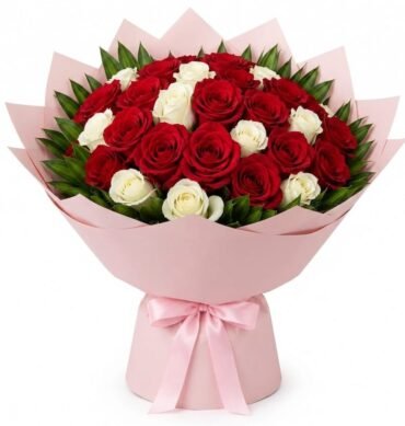 Red and White 30pcs bouquet with accessories